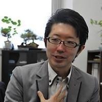 吉本 卓生