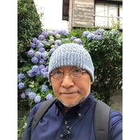 山内 英典