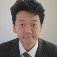 西口 潤