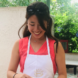 中小路 葵
