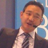 Uchiyama Yoshihiro