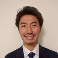 慎 祥允
