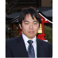 伊藤 英佑