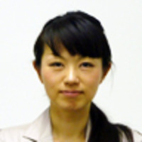 市岡 綾子