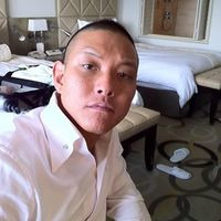山岸 晃紘