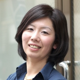 西浦 明子